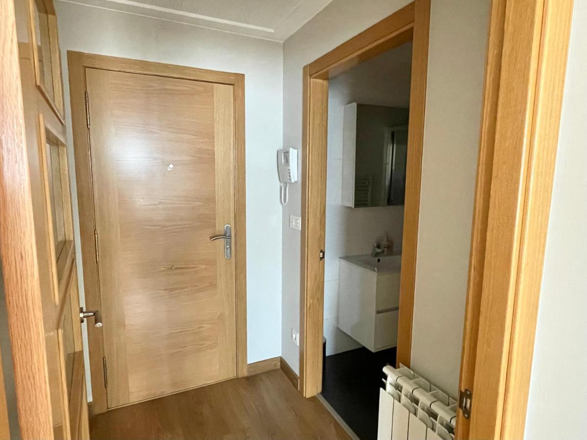 Estudio Centrico 1 Con Terraza Y Parking Privado Оуренсе Екстериор снимка