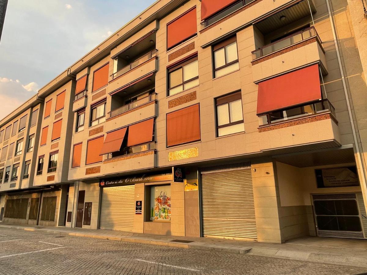 Estudio Centrico 1 Con Terraza Y Parking Privado Оуренсе Екстериор снимка