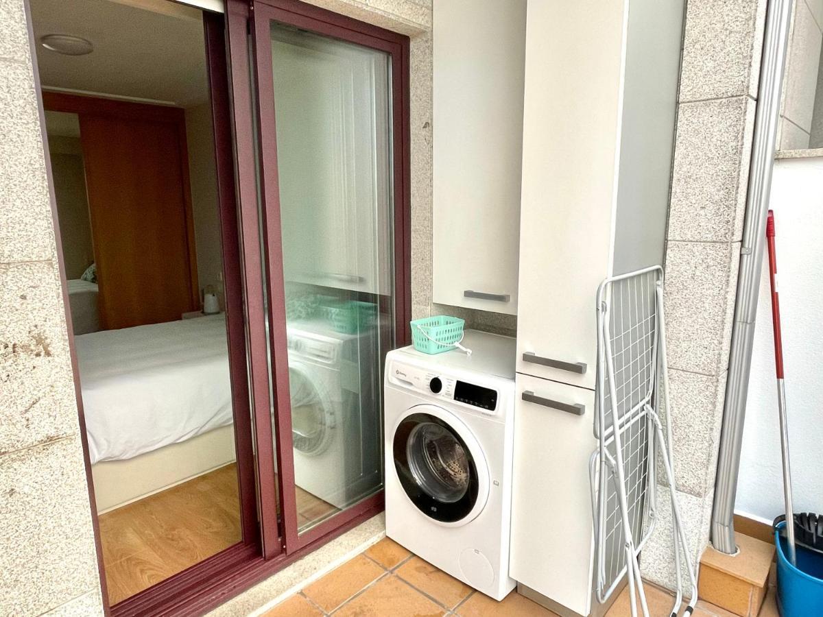 Estudio Centrico 1 Con Terraza Y Parking Privado Оуренсе Екстериор снимка